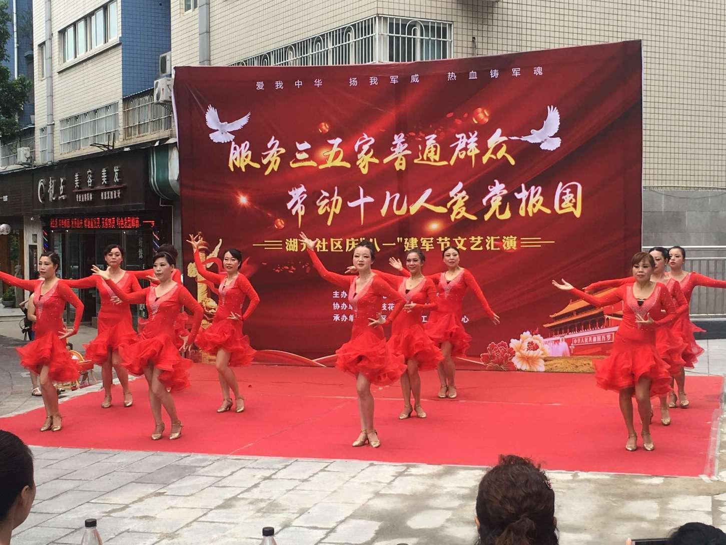 冷知识分享平台-用久了变形的筷子,废物改造可以做些什么东西?专家揭秘的独家小知识
